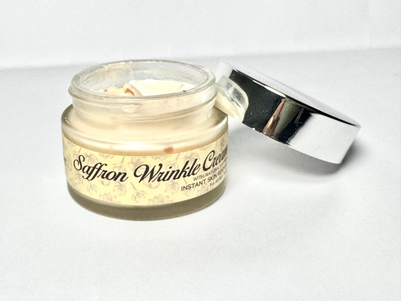 Saffron Wrinkle Cream - Image 4